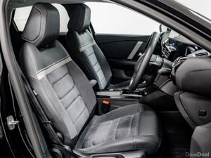 Citroen C4 ë-Series 50kWh Auto 136HP - Image 3