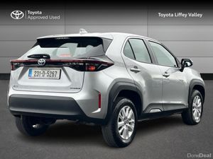 Toyota Yaris Cross YARIS CROSS LUNA - Image 2