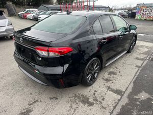 2023 TOYOTA COROLLA 1.8L HYBRID LEATHER PACKAGE - Image 4