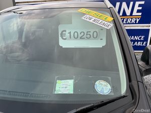 HONDA CR-V1.6 DIESEL LOW KMS AS NEW - Image 4