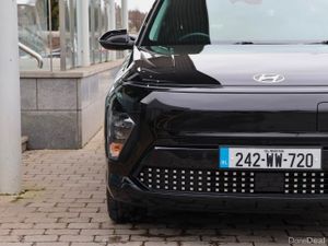 Hyundai KONA Kona EV Elegance 48kWh - Image 3
