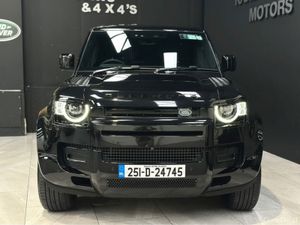 110 3.0 D250 HARD TOP DYNAMIC SE 3 SEATS - Image 3