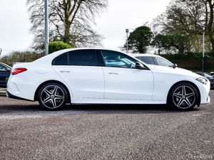 Mercedes-Benz C-Class C200d AMG Night Pack Auto - Image 4