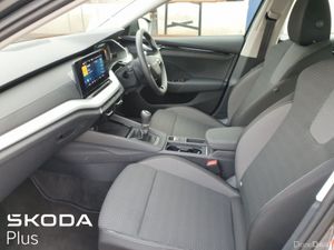 Skoda Octavia Selection 2.0TDi 115HP (From €112 pe - Image 4