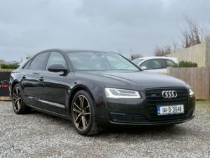 Audi A8 3.0 TDI SPT EXE Quattro 258 A - Image 4