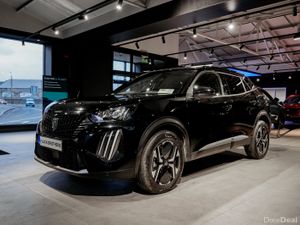 2025 Peugeot 2008 Allure 1.2 MHEV PureTech 136bhp - Image 4