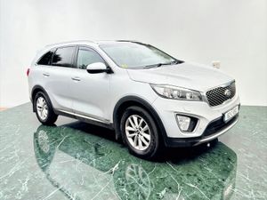 Kia Sorento Platinum 2WD Leather *Priced to Sell* - Image 3