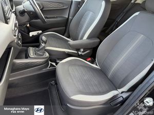 Hyundai i10 DELUXE 1.0 PETROL 5DR - Image 4