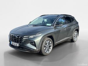 Hyundai Tucson 2WD Executive Plus w 2 Tone Roof - Image 4