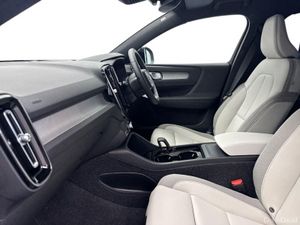 Volvo EX40 ULTRA LONG RANGE *IN STOCK* €115 PER WE - Image 3