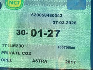 Stunning Opel Astra 1.6 D  161 Km  2-Year Warranty - Image 2