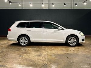 Volkswagen Golf 1.2 AUTOMATIC TSI COMFORT LINE EST - Image 3