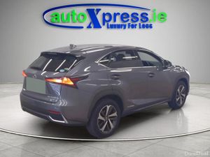 Lexus NX 2.5 Hybrid, Exclusive, Automatic - Image 3