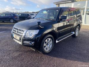 2015 Mitsubishi Pajero LWB Auto - Image 2