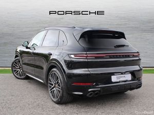 Porsche Cayenne S E-Hybrid - Image 3