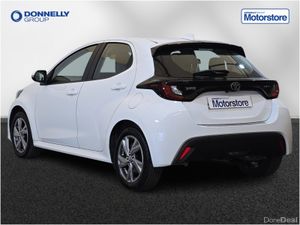 Toyota Yaris Hatchback Icon - Image 2