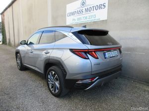 HYUNDAI TUCSON 1.6 DIESEL EXECUTIVE PLUS - Image 4