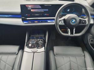 BMW 5-Series 530e M Sport Touring - Image 4