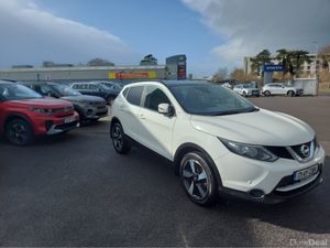 Nissan Qashqai 1.5 SV PREMIUM '17 4DR - Image 3