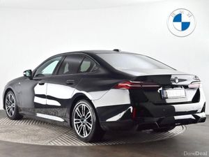 BMW 5-Series 530e M Sport Saloon - Image 2