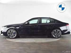 BMW 5-Series 520i M Sport Saloon - Image 3