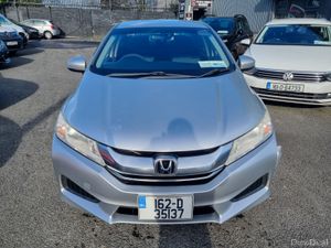 Honda Grace  Hybrid 2016 - Image 4