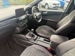 Ford Kuga ST-LINE X 1.5 ECOBLUE 120PS MANUAL - Image 3