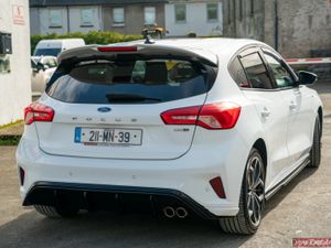 🔥 2021 Ford Focus ST-Line 1.0 Petrol Hybrid 🔥 - Image 2