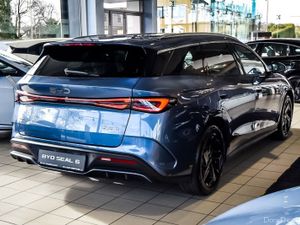 BYD SEAL Seal 6 Touring Comfort Plug in Hybrid - Image 2