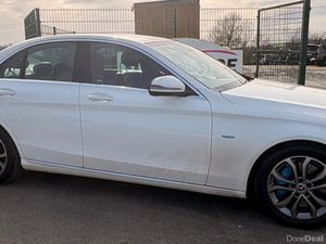 172 Mercedes-Benz C-Class 350E - Image 2