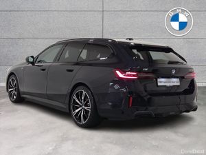 BMW i5 eDrive40 M Sport Pro Touring - Image 3