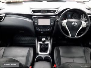 Nissan Qashqai **HEATED SEATS**SUNROOF**LEATHER**T - Image 2