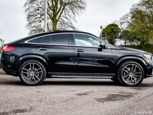 Mercedes-Benz GLE 400e AMG Coupe Premium Plus 375b - Image 4