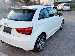 Audi A1 2011 - Image 4