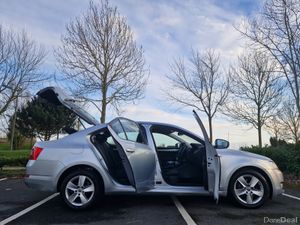 Skoda Octavia Auto , 2 /Yr Warranty Finance Superb - Image 3