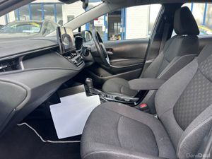 2023 TOYOTA COROLLA HYBIRD AUTO LUNA SALOON - Image 4