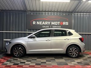 2022 221 Volkswagen Polo 1.0 MPI 80HP Manual - Image 3