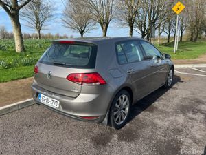Volkswagen Golf 1.6 TDI S BLUEMOTION 105PS 5DR - Image 4