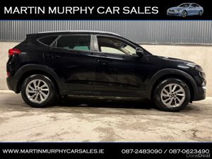 Hyundai Tucson EXECUTIVE 1.7 CRDI - Image 2