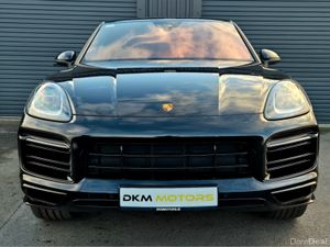 Porsche Cayenne COUPE PLATINUM EDITION EHYBRID - Image 2