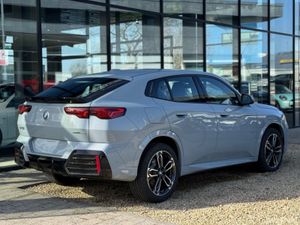 BMW iX2 eDrive20 M Sport - Image 2