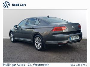 Volkswagen Passat 1.6 TDI 120HP Highline BE - Image 4
