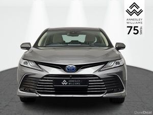 Toyota Camry 2.5 Camry Hybrid Platinum Edition - Image 3