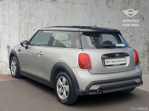 Mini Cooper 3-Door Cooper Classic - Image 3