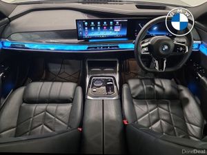 BMW i7 xDrive60 M Sport - Image 4
