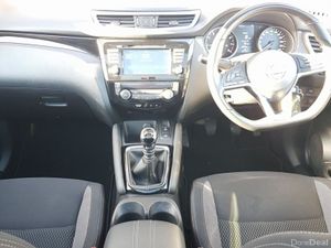 Nissan Qashqai 1.3 PET SE ***€3000 SCRAPPAGE** - Image 4