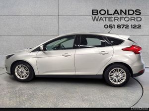 Ford Focus 1.0 Ecoboost 100PS Zetec From €43 Per W - Image 4