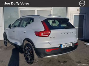 Volvo XC40 PHEV T5 (262hp) Insciption FWD - Image 3