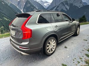 Volvo XC90 D5 (235hp) AWD Momentum Geartronic - Image 2