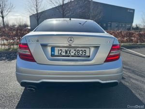 Mercedes-Benz C-Class 2.1 CDI SPORT  AUTO  AMG LIN - Image 4
